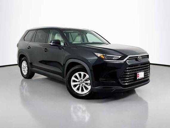 TOYOTA GRAND HIGHLANDER 2025 5TDAAAB55SS085773 image